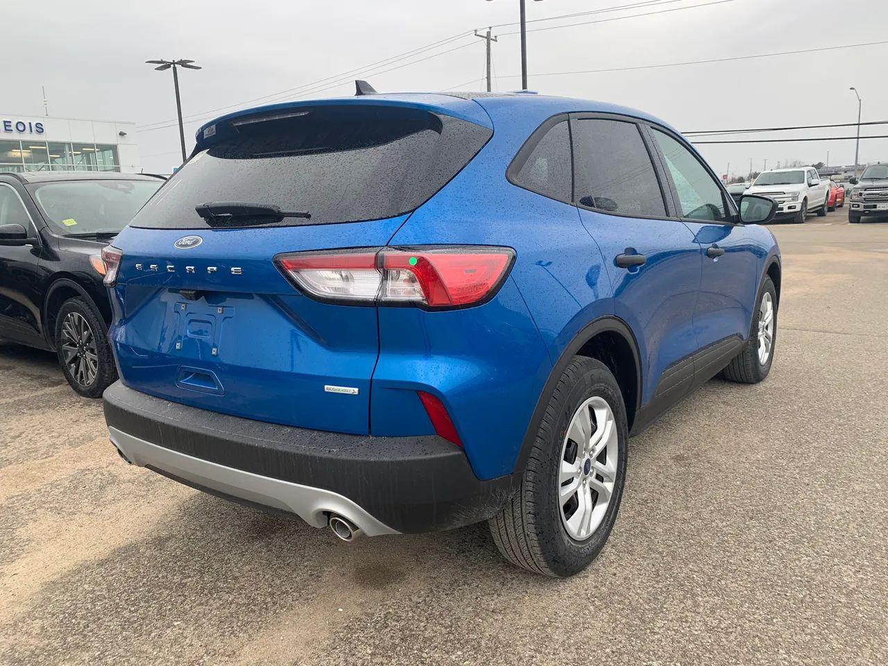 2020 Ford Escape S-2