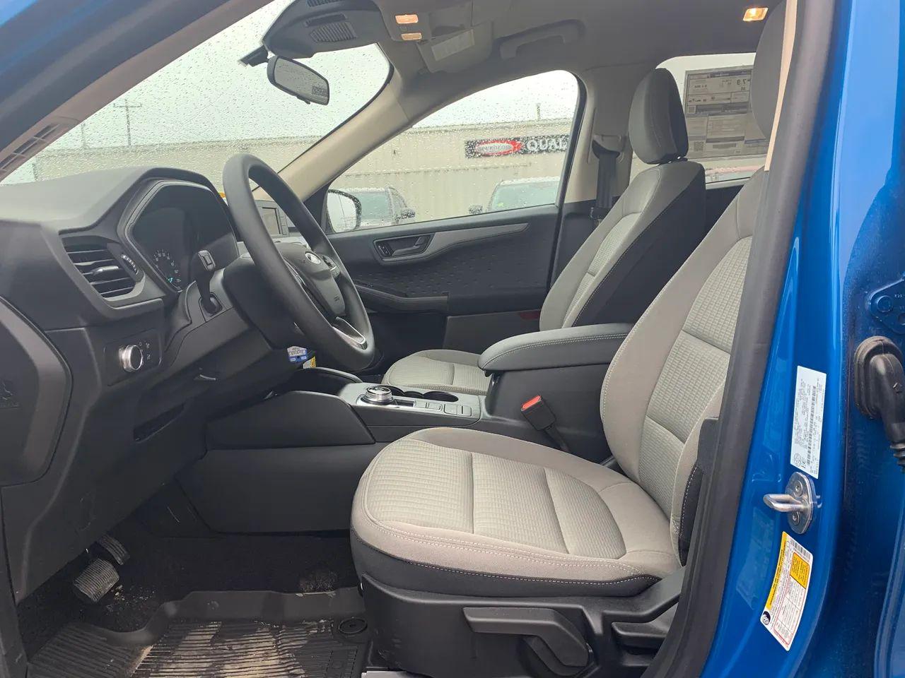 2020 Ford Escape S-3