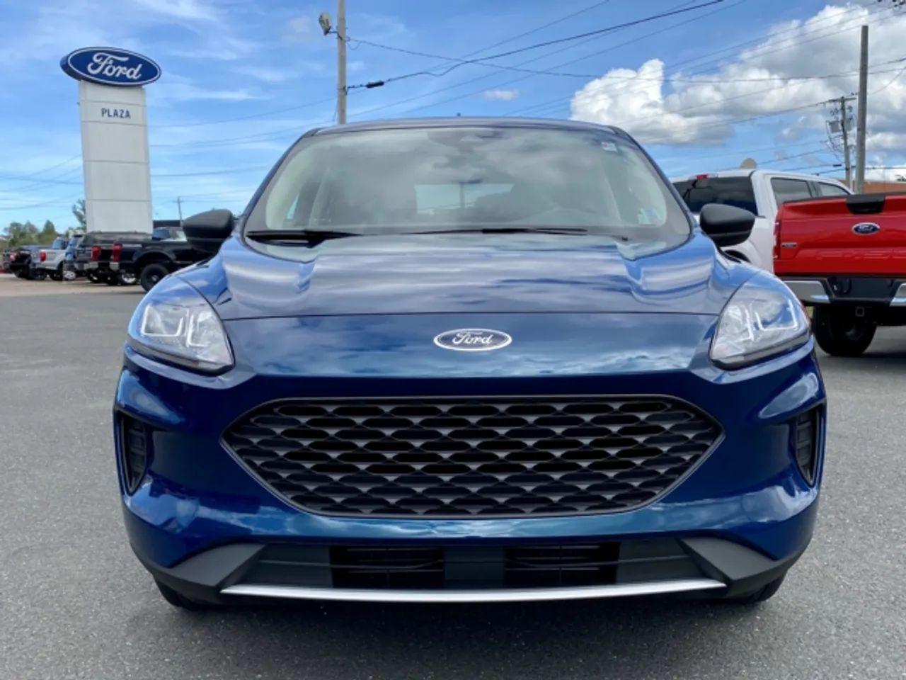 2020 Ford Escape S-2