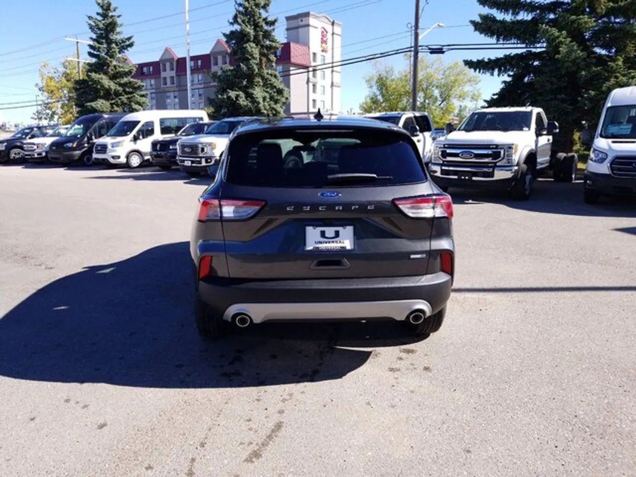 2020 Ford Escape S-2