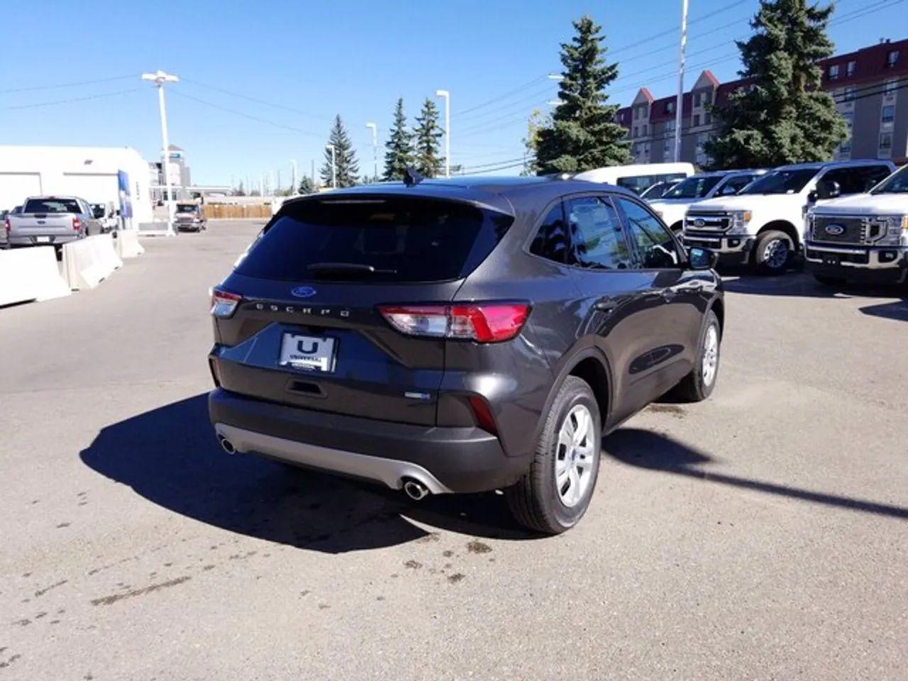 2020 Ford Escape S-3