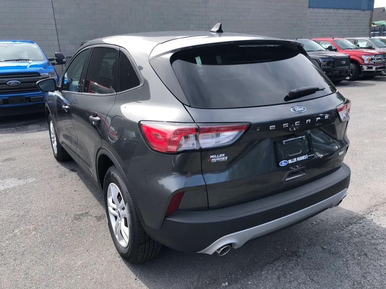 2020 Ford Escape S-2