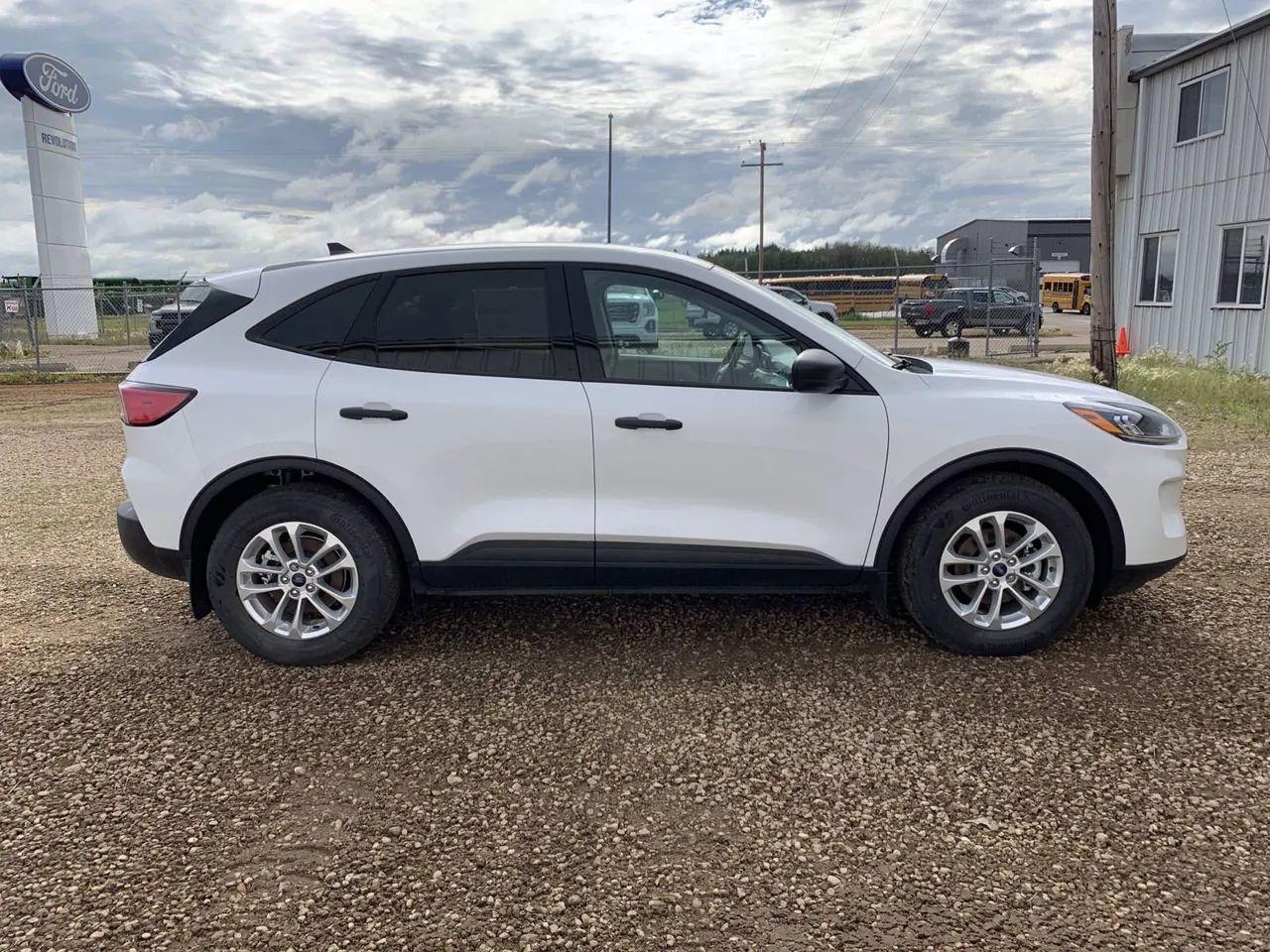 2020 Ford Escape S-3