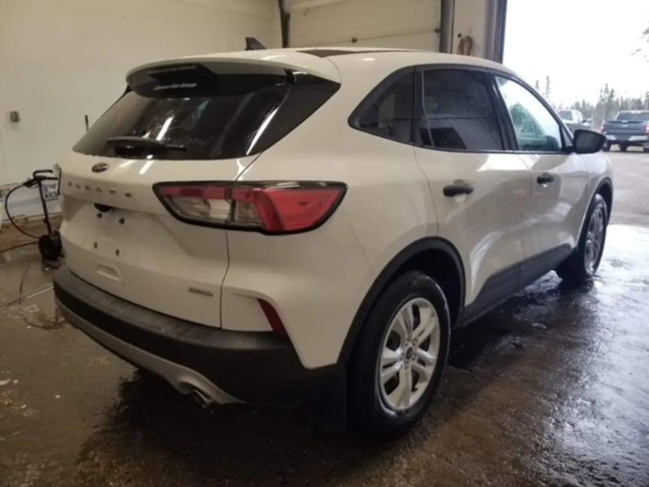 2020 Ford Escape S-2