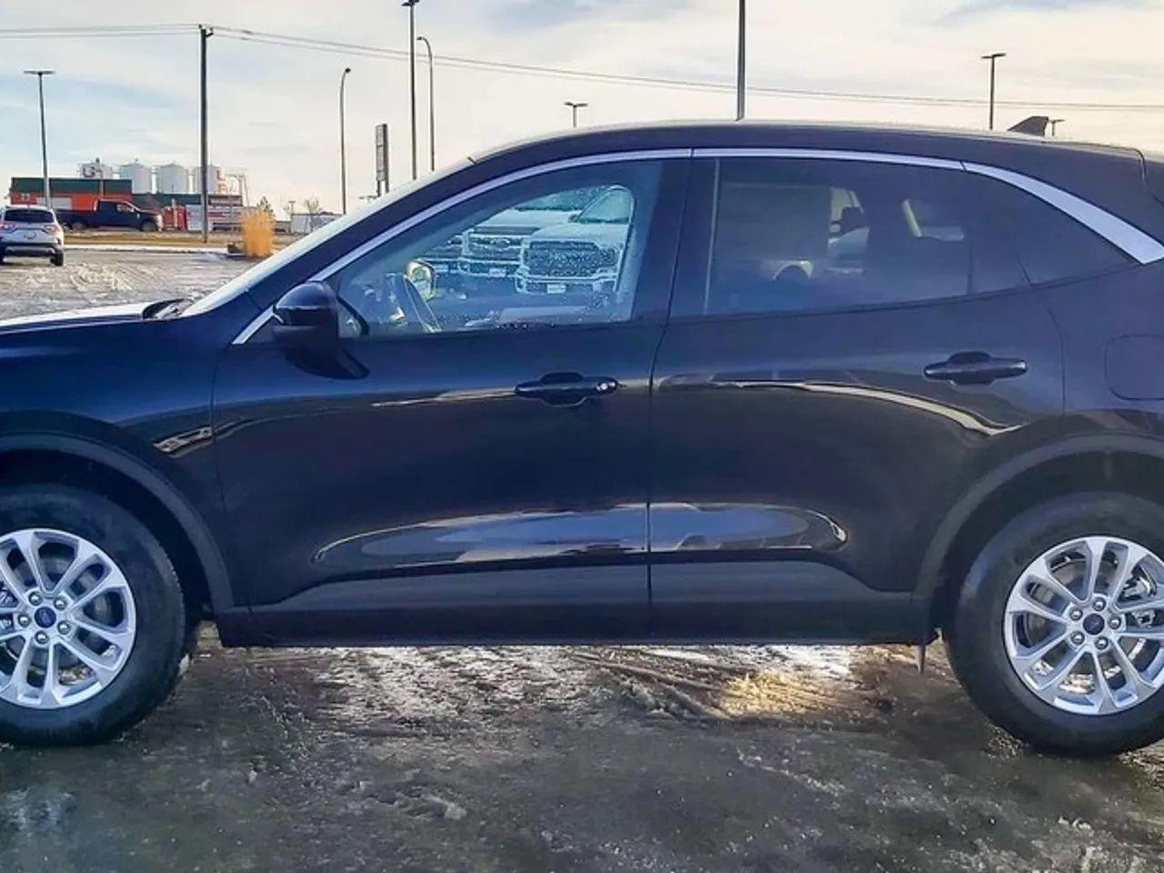 2020 Ford Escape SE-4