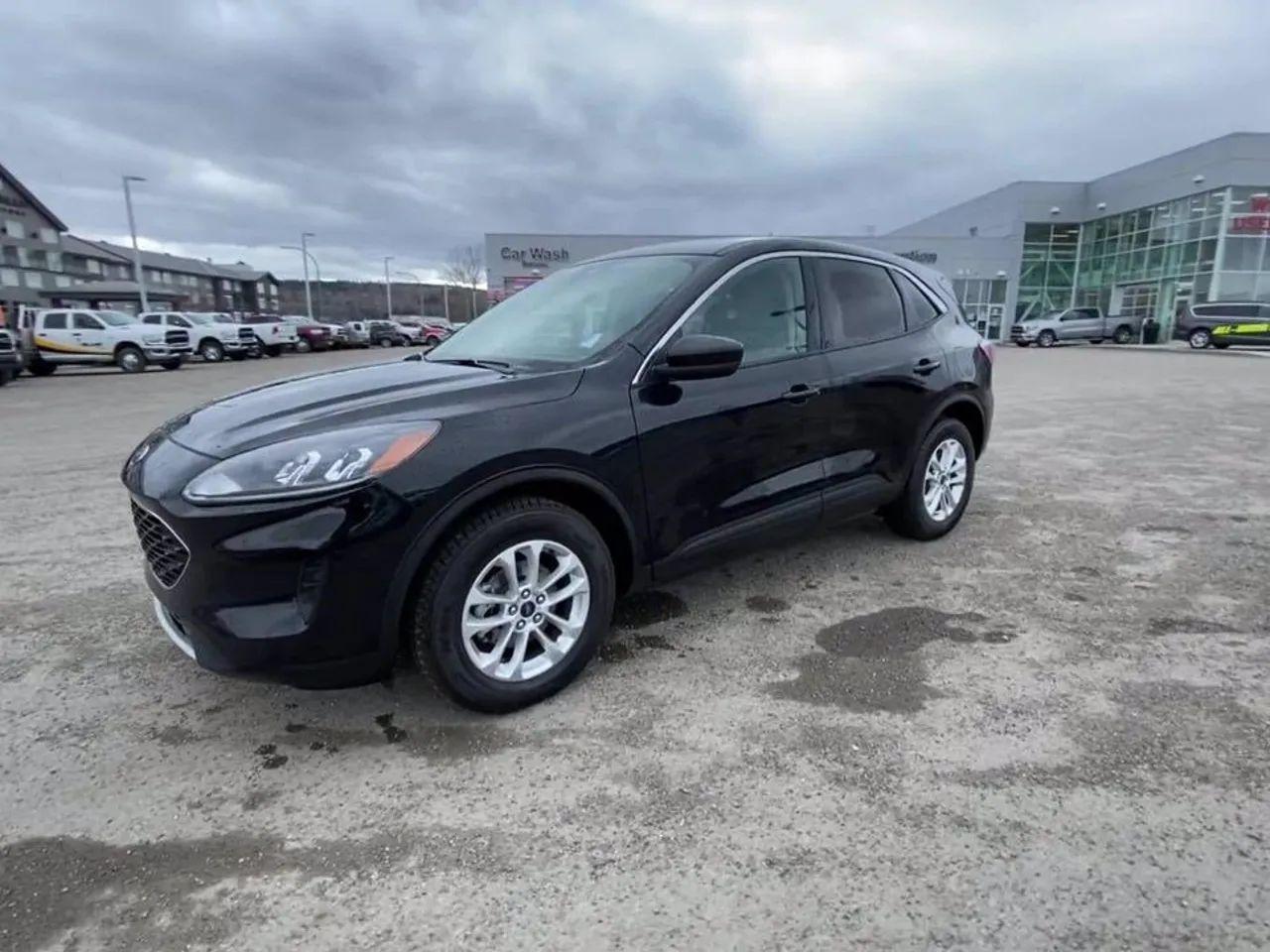 2020 Ford Escape SE-3