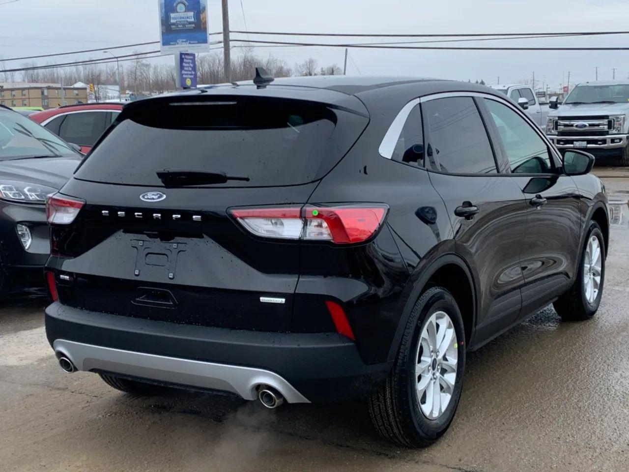 2020 Ford Escape SE-2