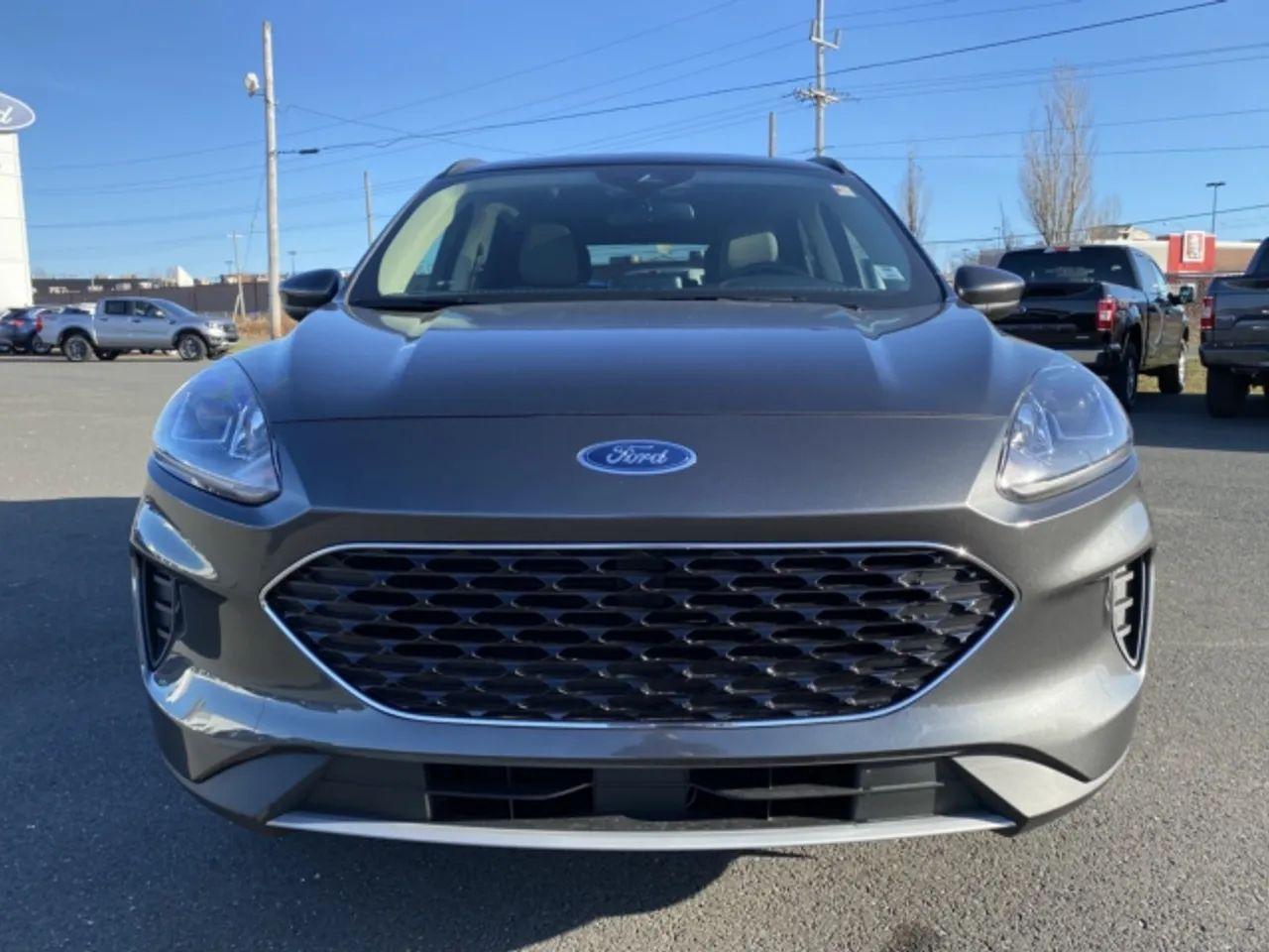 2020 Ford Escape SE-2