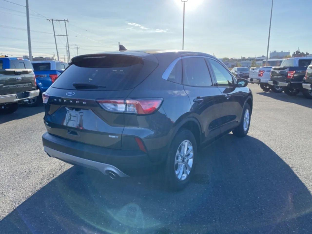 2020 Ford Escape SE-4