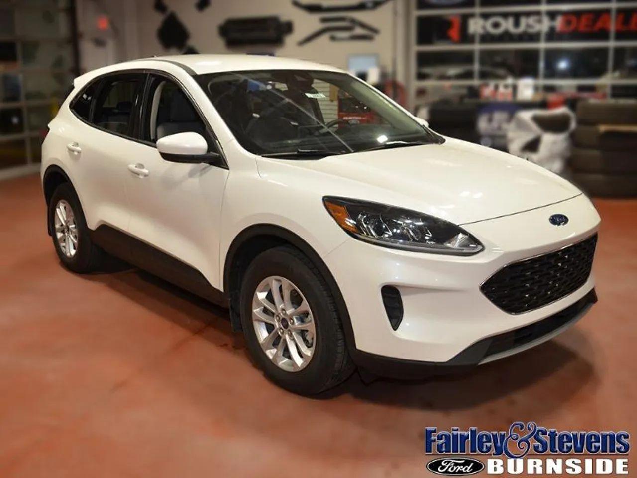 2020 Ford Escape SE-2