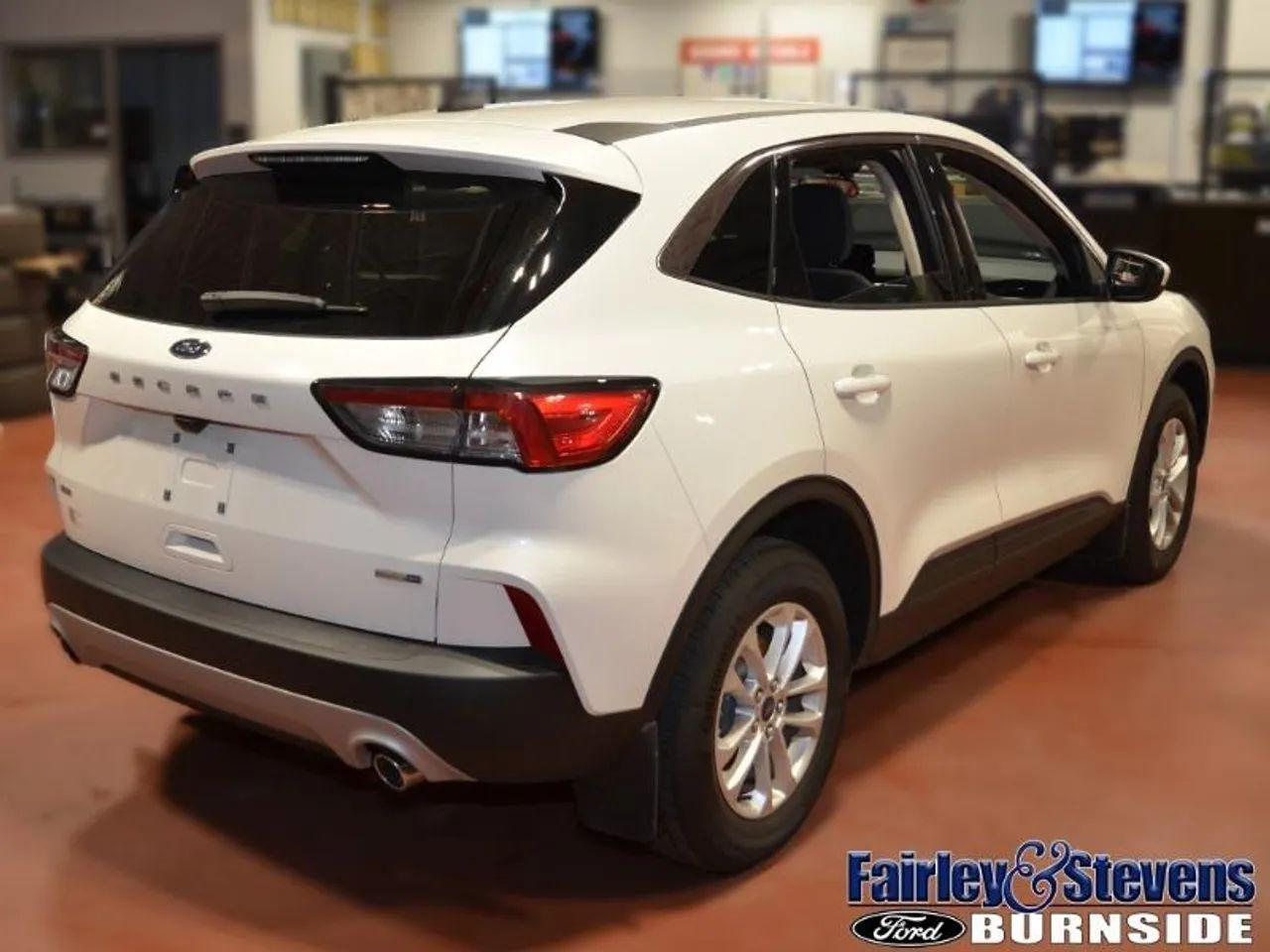 2020 Ford Escape SE-3
