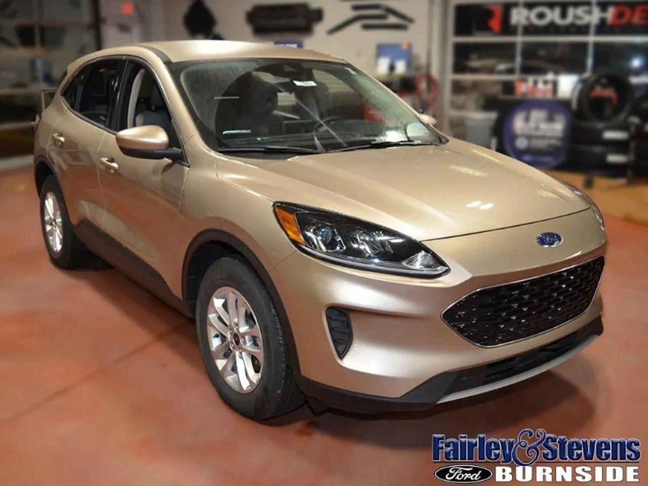 2020 Ford Escape SE-2
