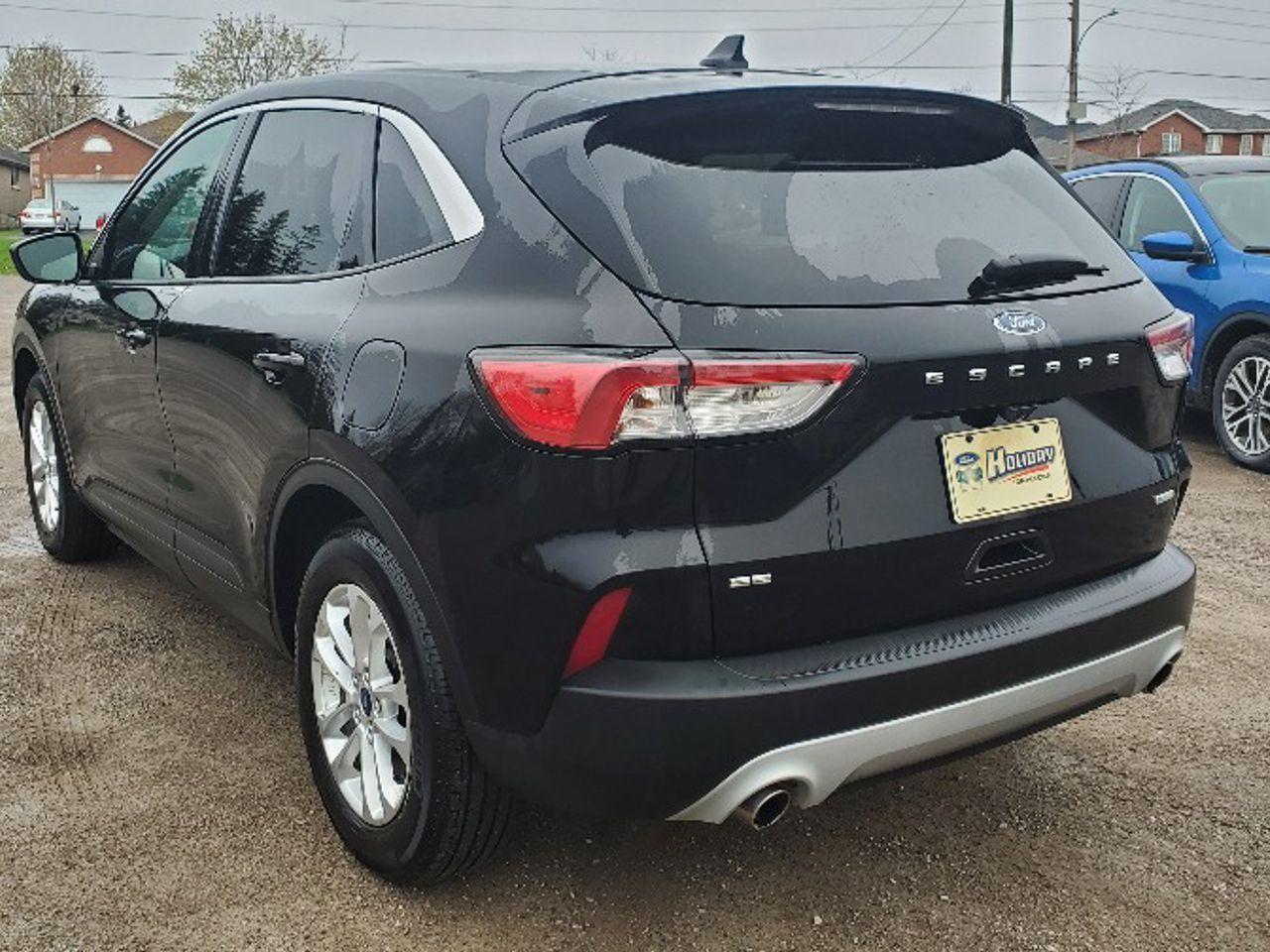 2020 Ford Escape SE-3