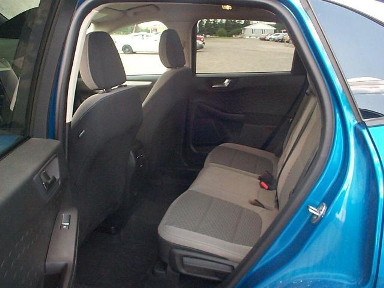 2020 Ford Escape SE-4