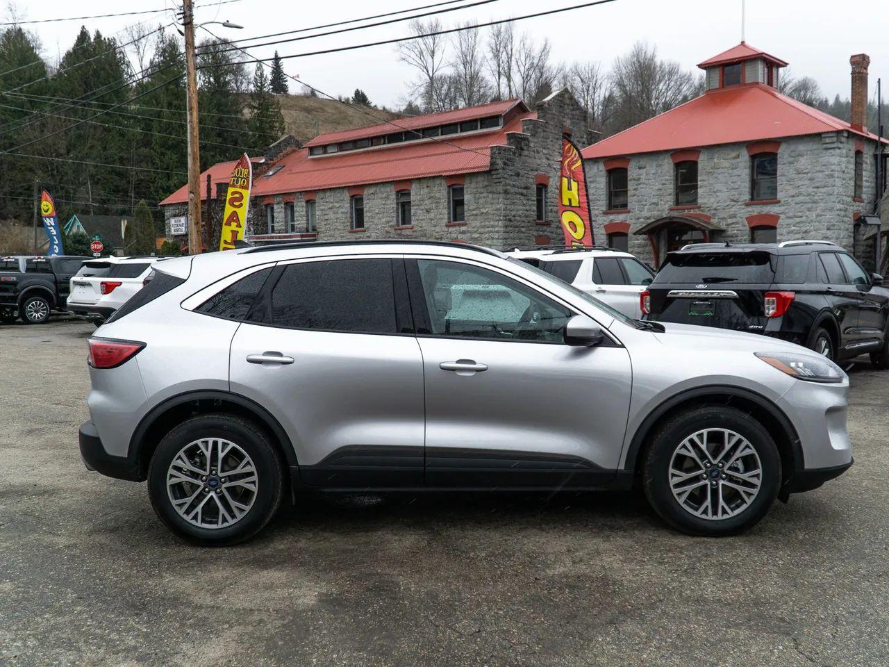 2020 Ford Escape SEL-0
