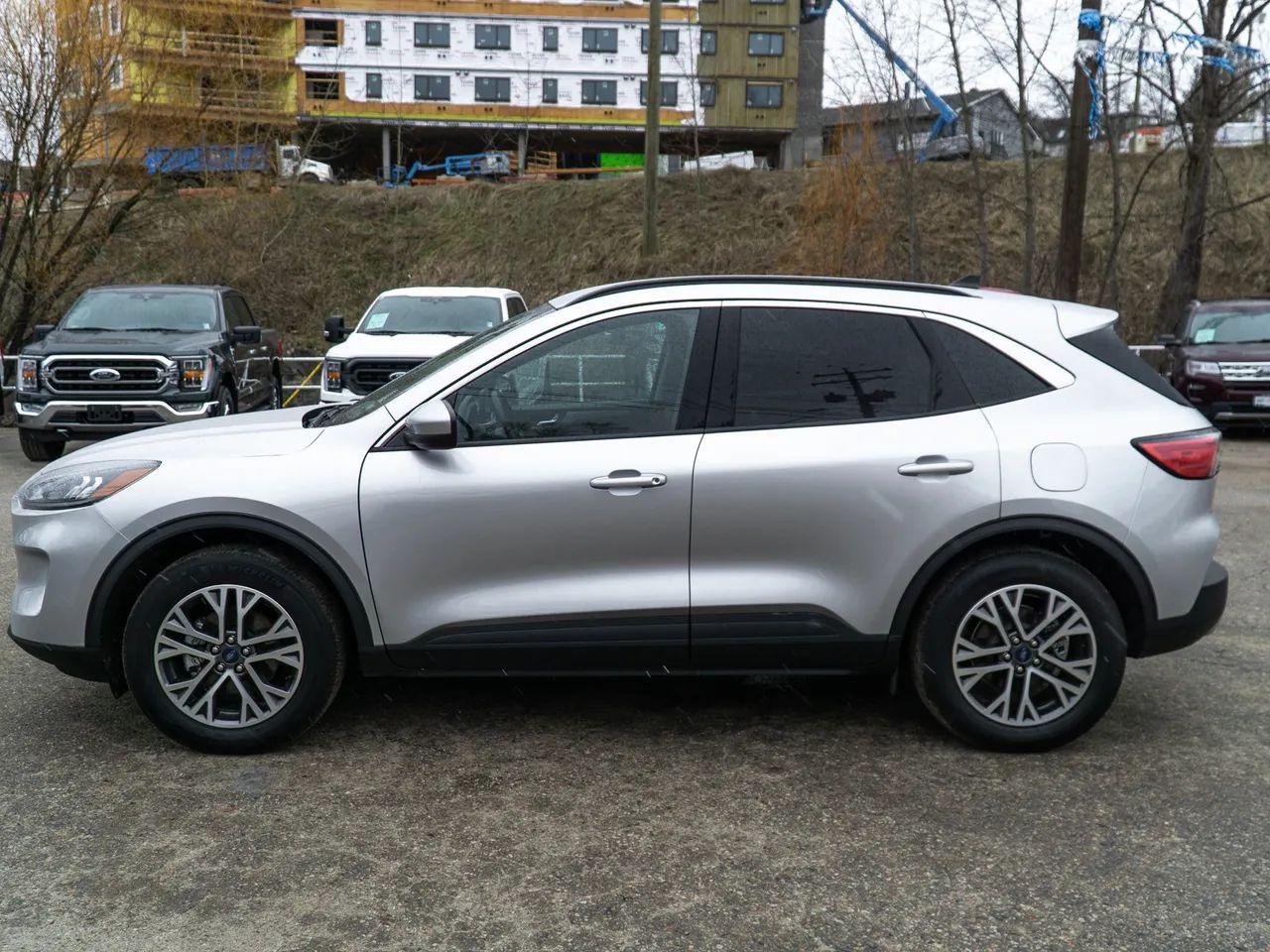 2020 Ford Escape SEL-2