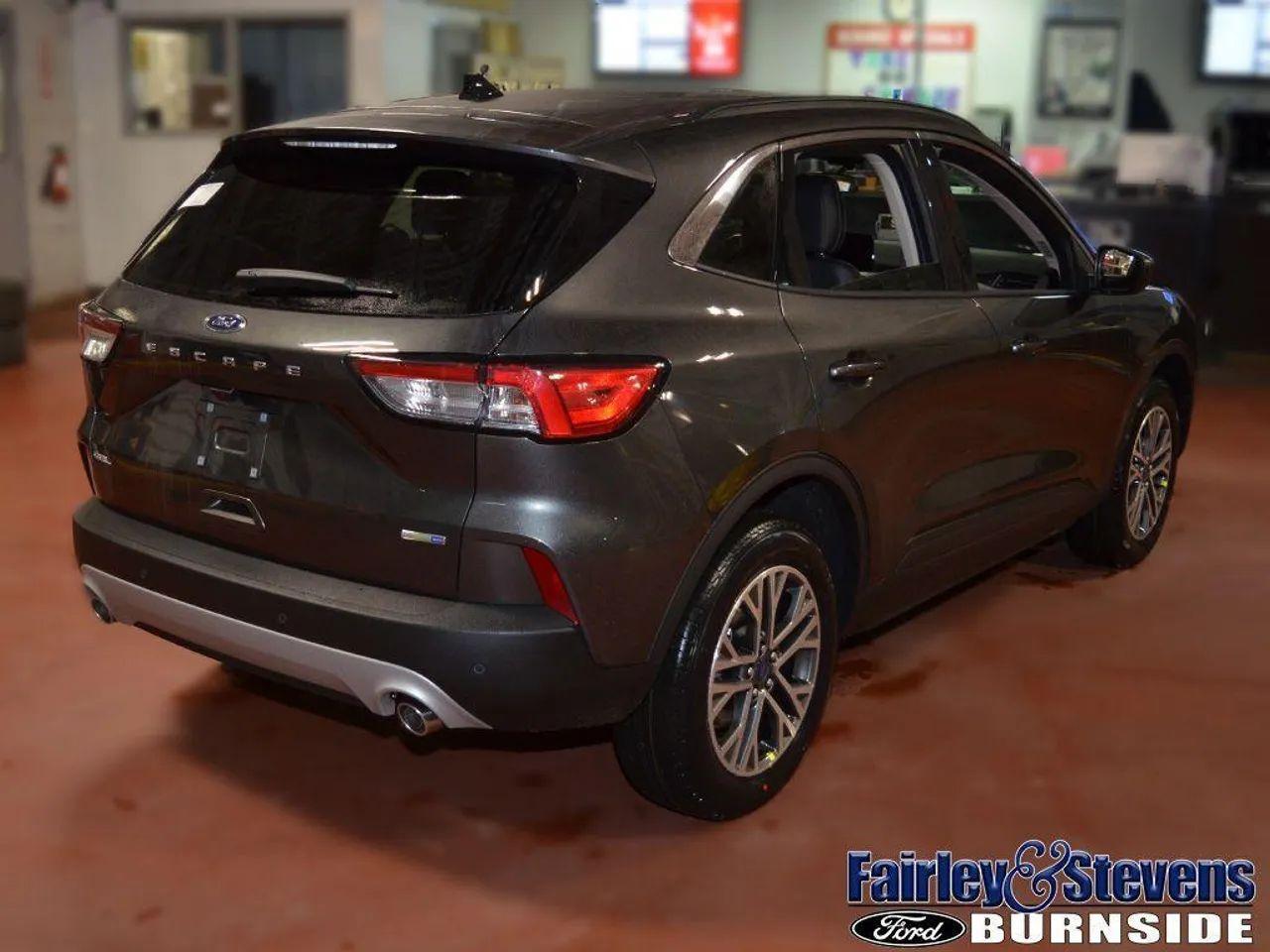 2020 Ford Escape SEL-2