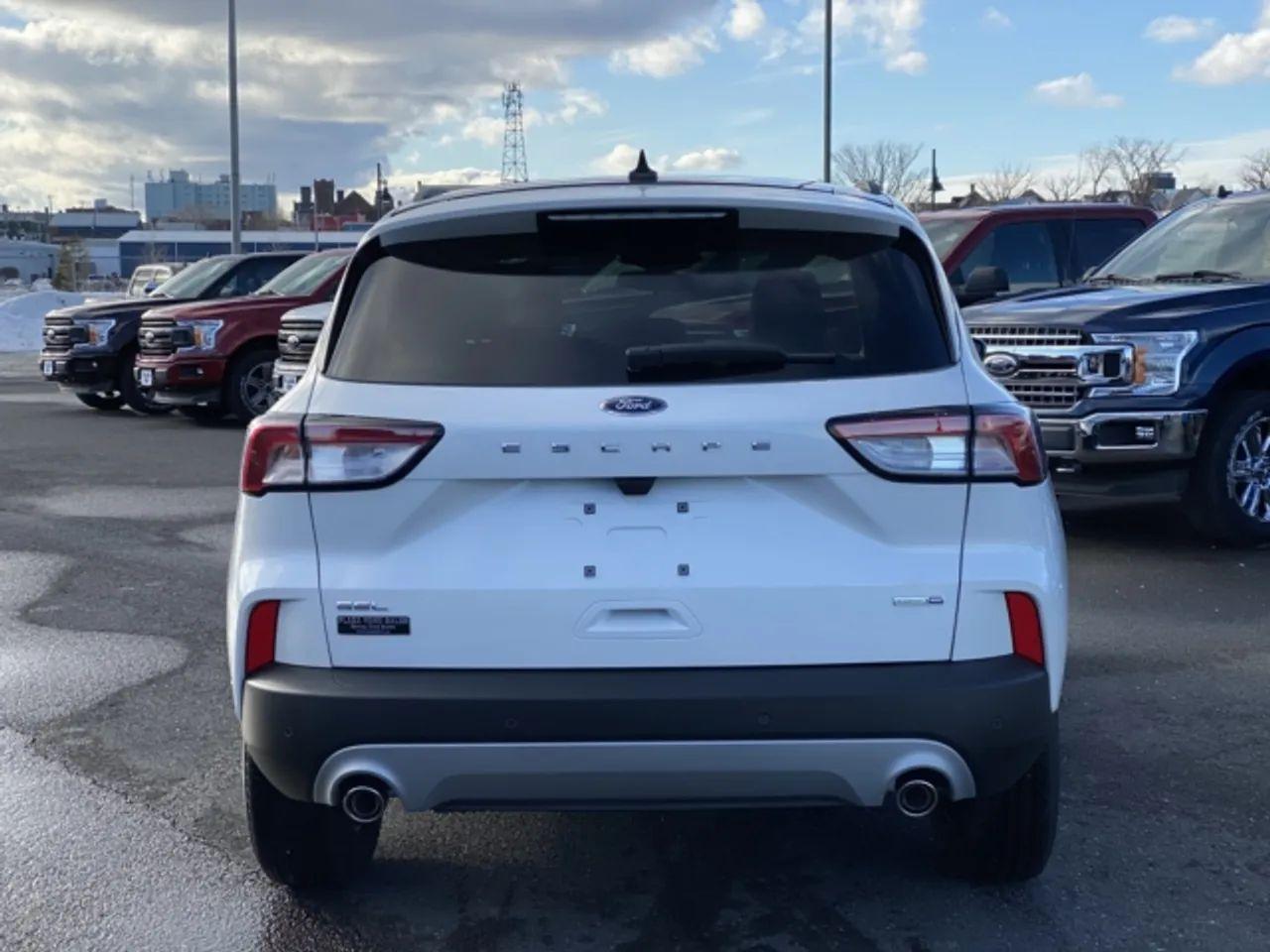 2020 Ford Escape SEL-4