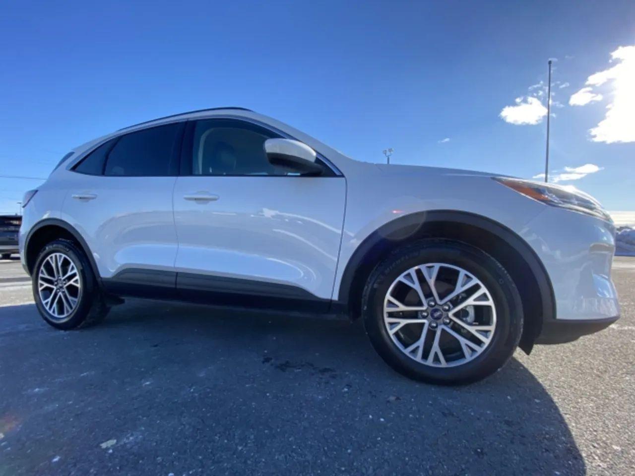 2020 Ford Escape SEL-3
