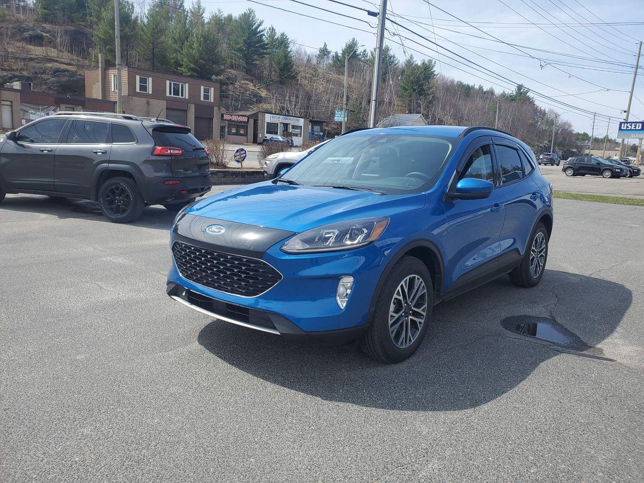 2020 Ford Escape SEL-2