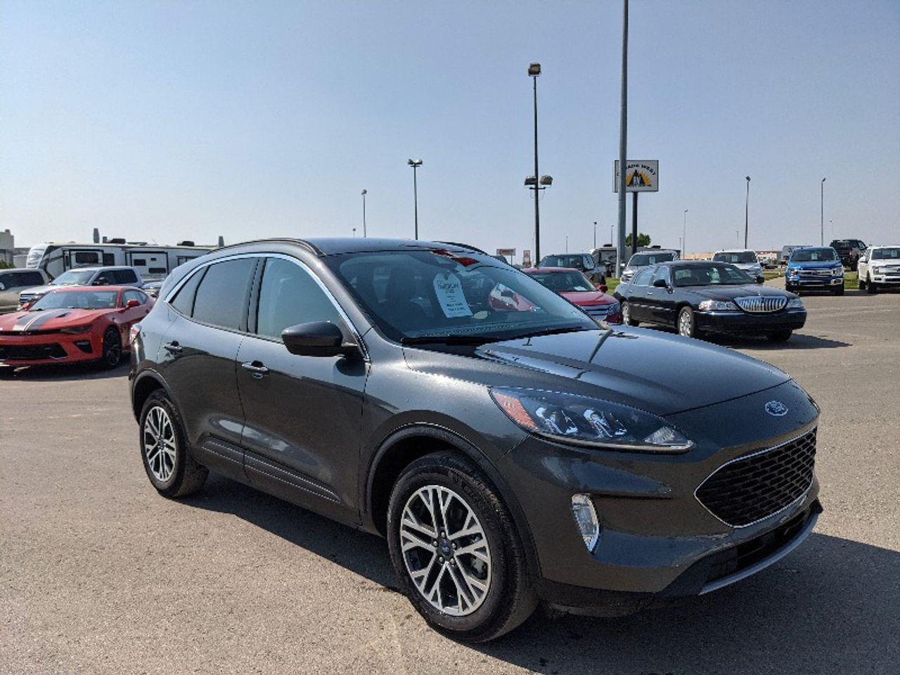 2020 Ford Escape SEL-3
