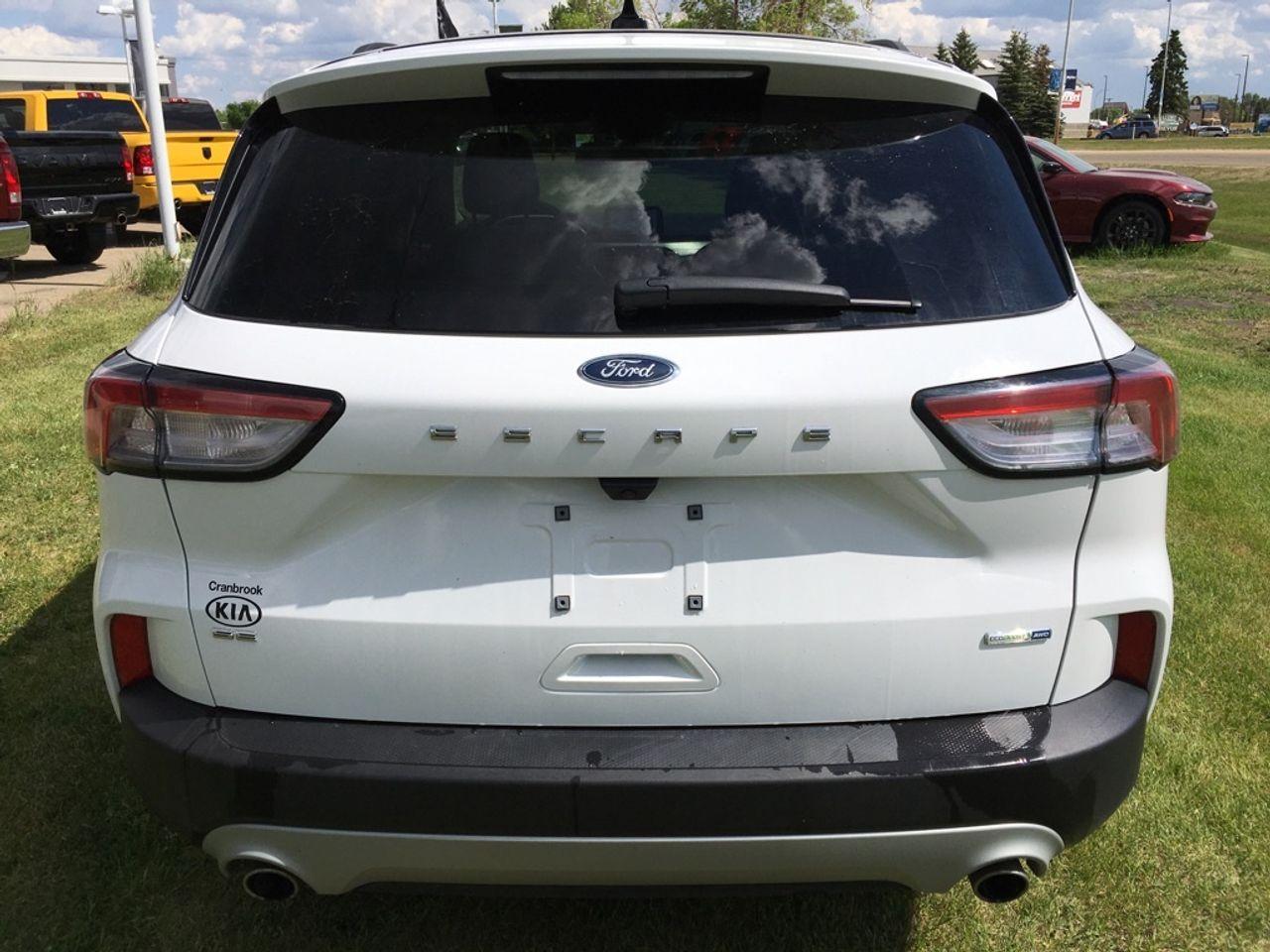 2020 Ford Escape SE-3