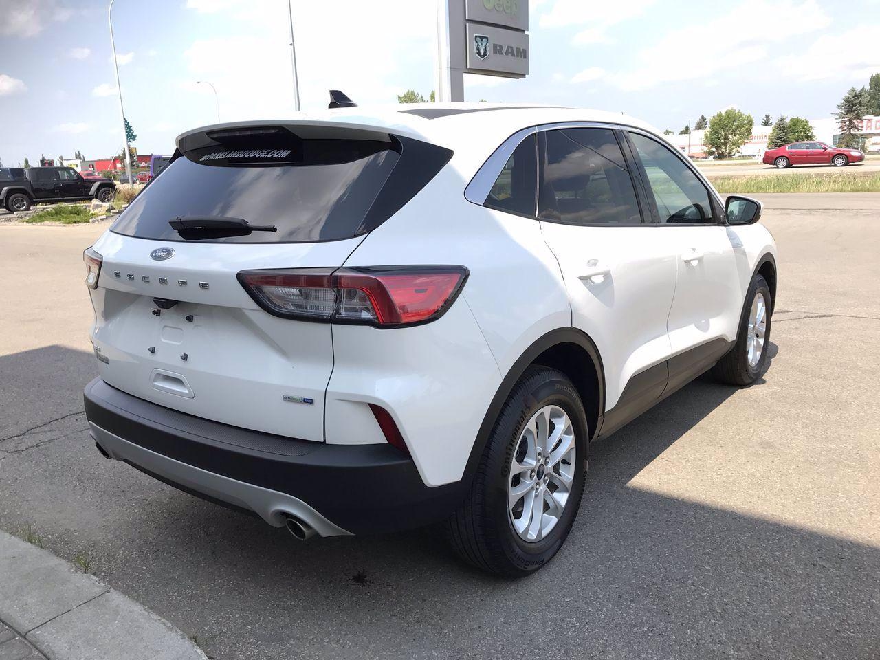 2020 Ford Escape SE-2