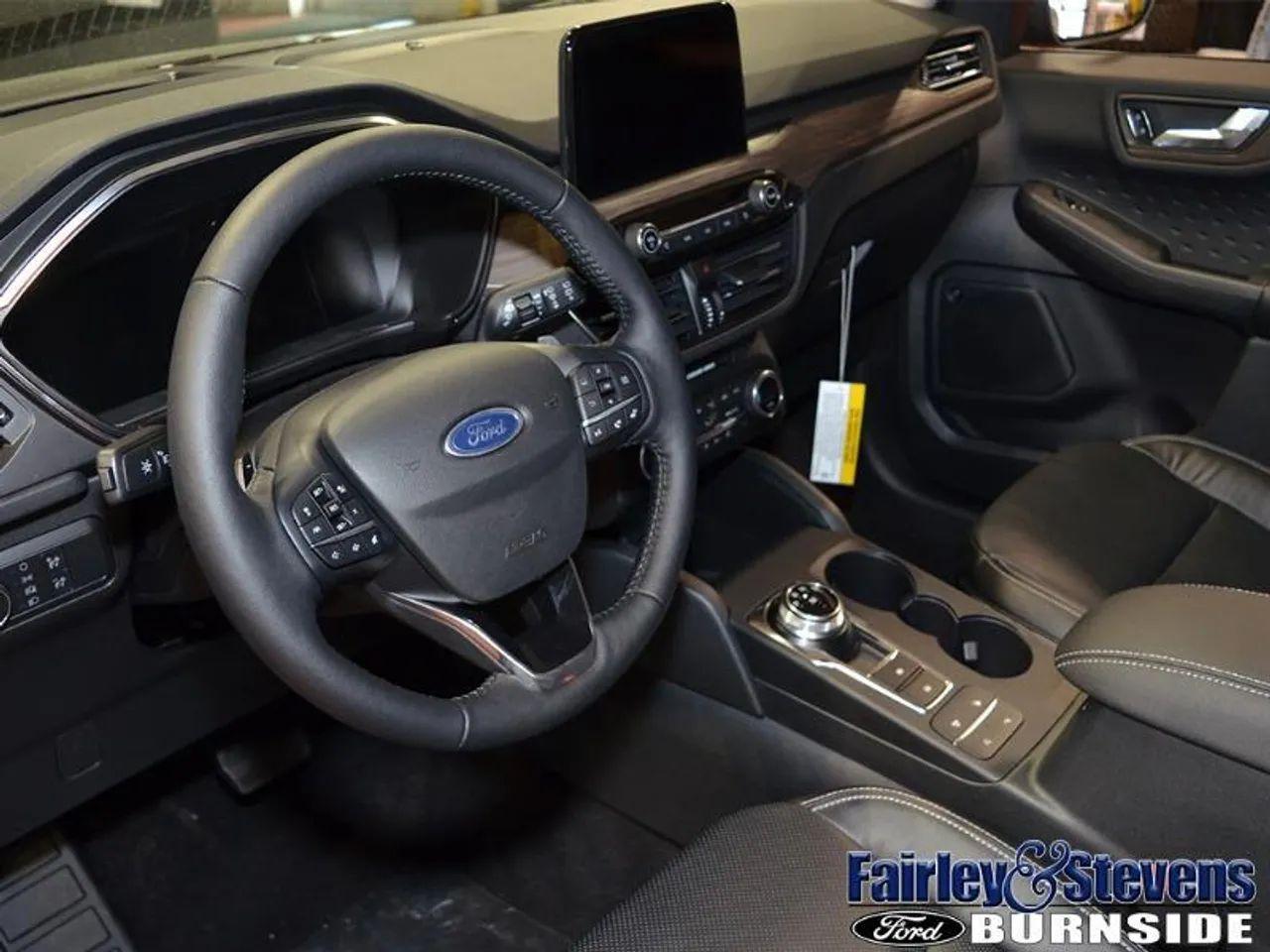 2020 Ford Escape Titanium-4