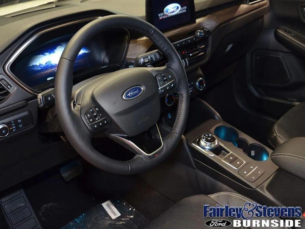 2020 Ford Escape Titanium-4