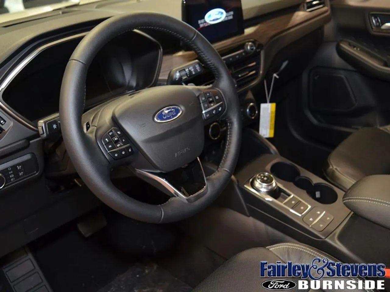 2020 Ford Escape Titanium-4