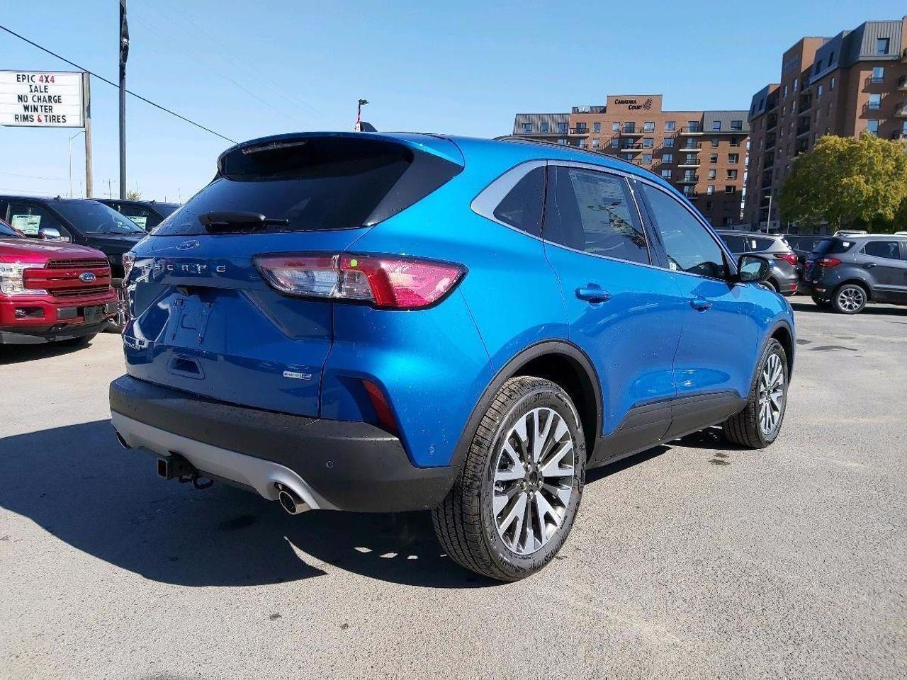 2020 Ford Escape Titanium-3