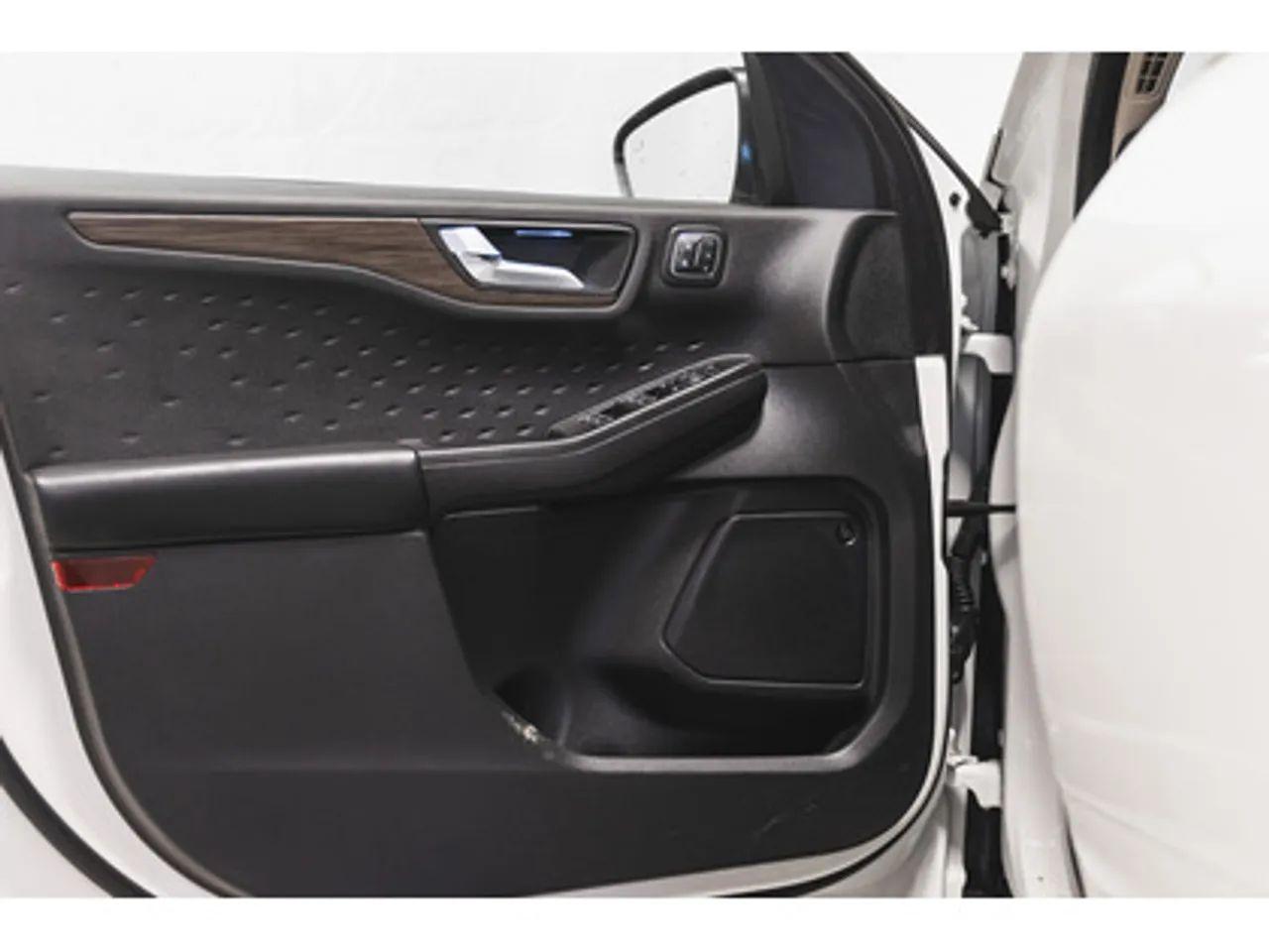 2020 Ford Escape -4