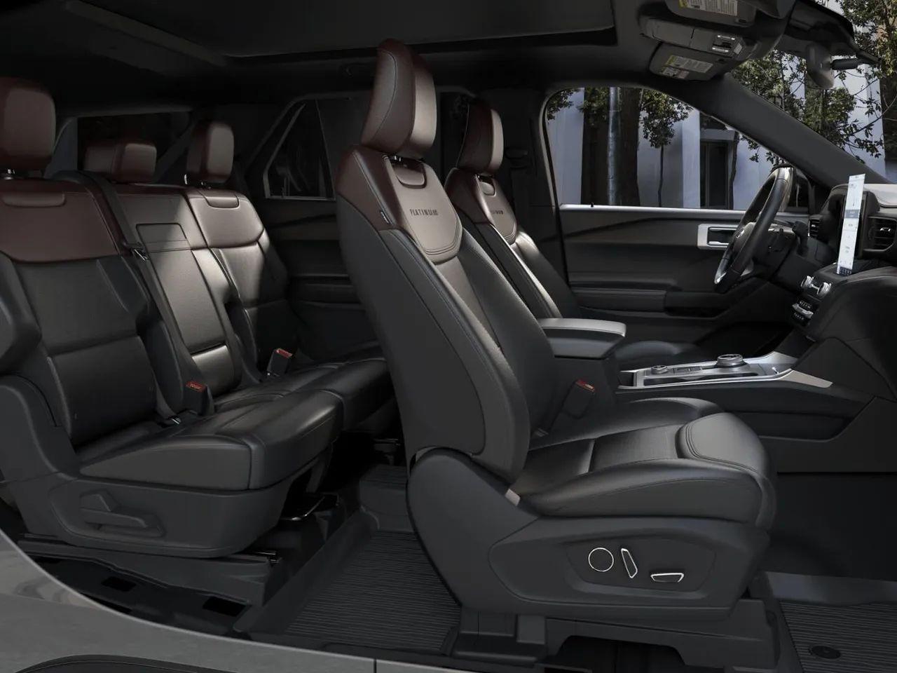 2020 Ford Explorer Platinum-3