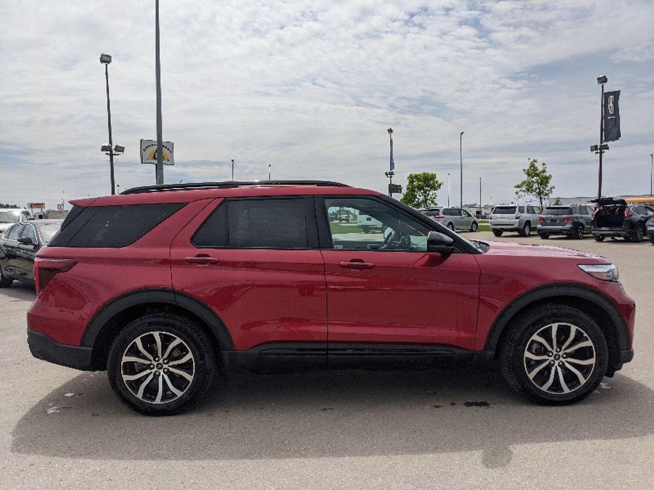 2020 Ford Explorer ST-4