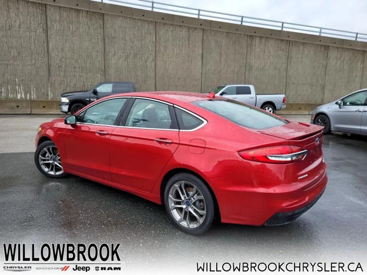 2020 Ford Fusion Hybrid -3