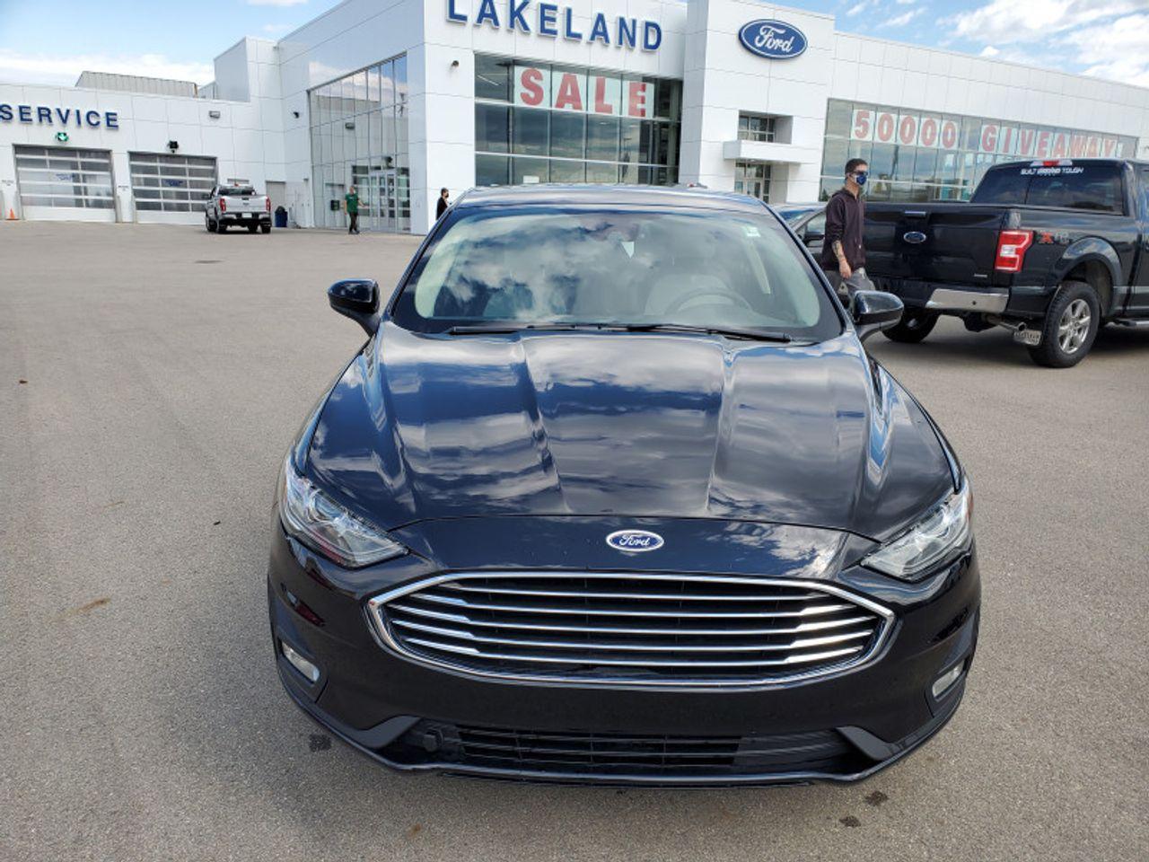 2020 Ford Fusion -1
