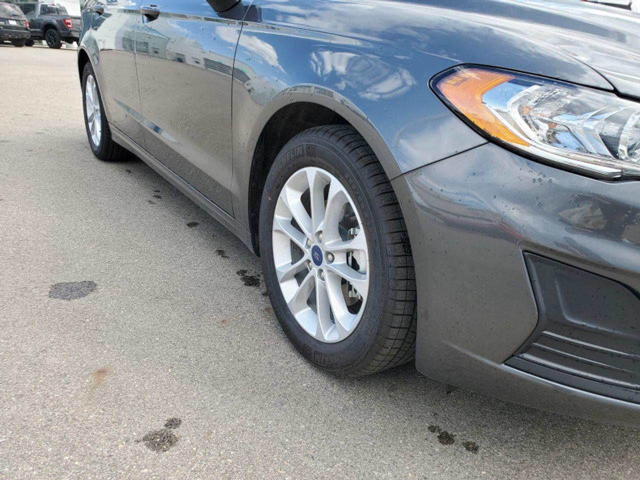 2020 Ford Fusion -3