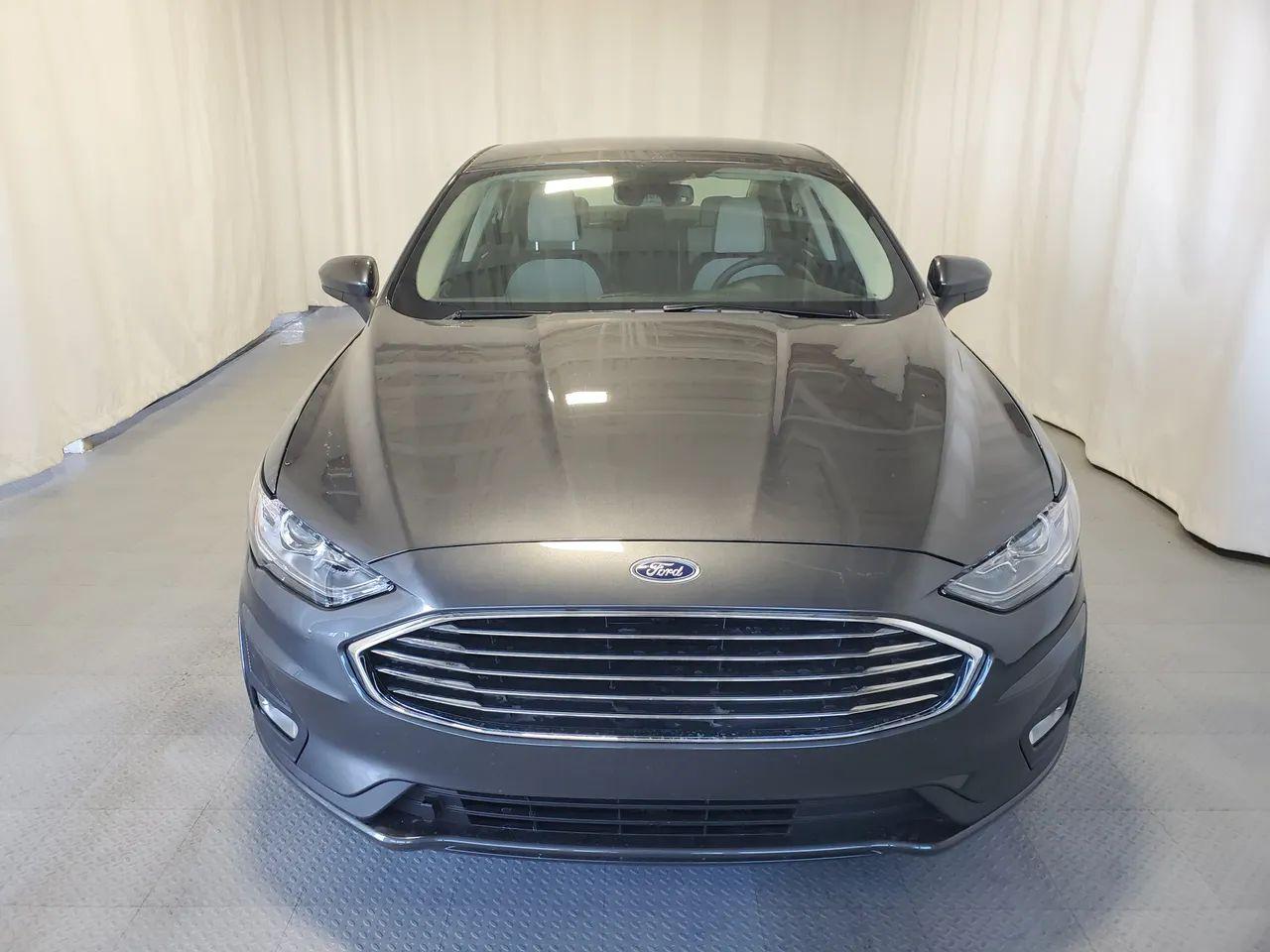 2020 Ford Fusion SE-1