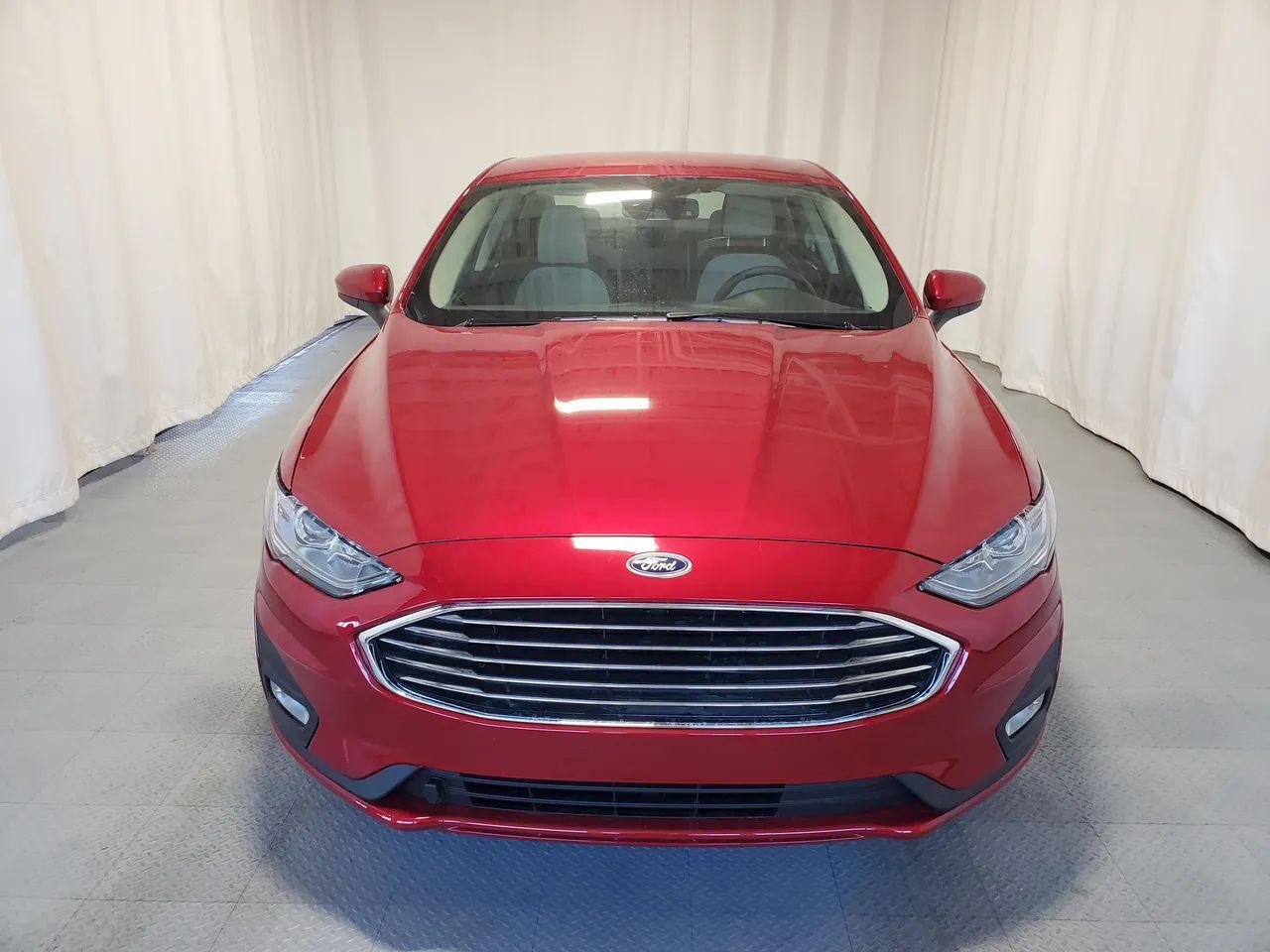 2020 Ford Fusion SE-1