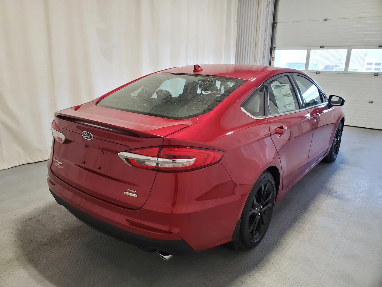 2020 Ford Fusion SE-3