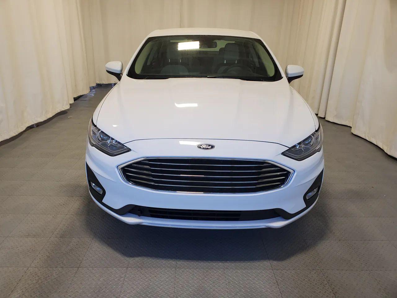 2020 Ford Fusion SE-1