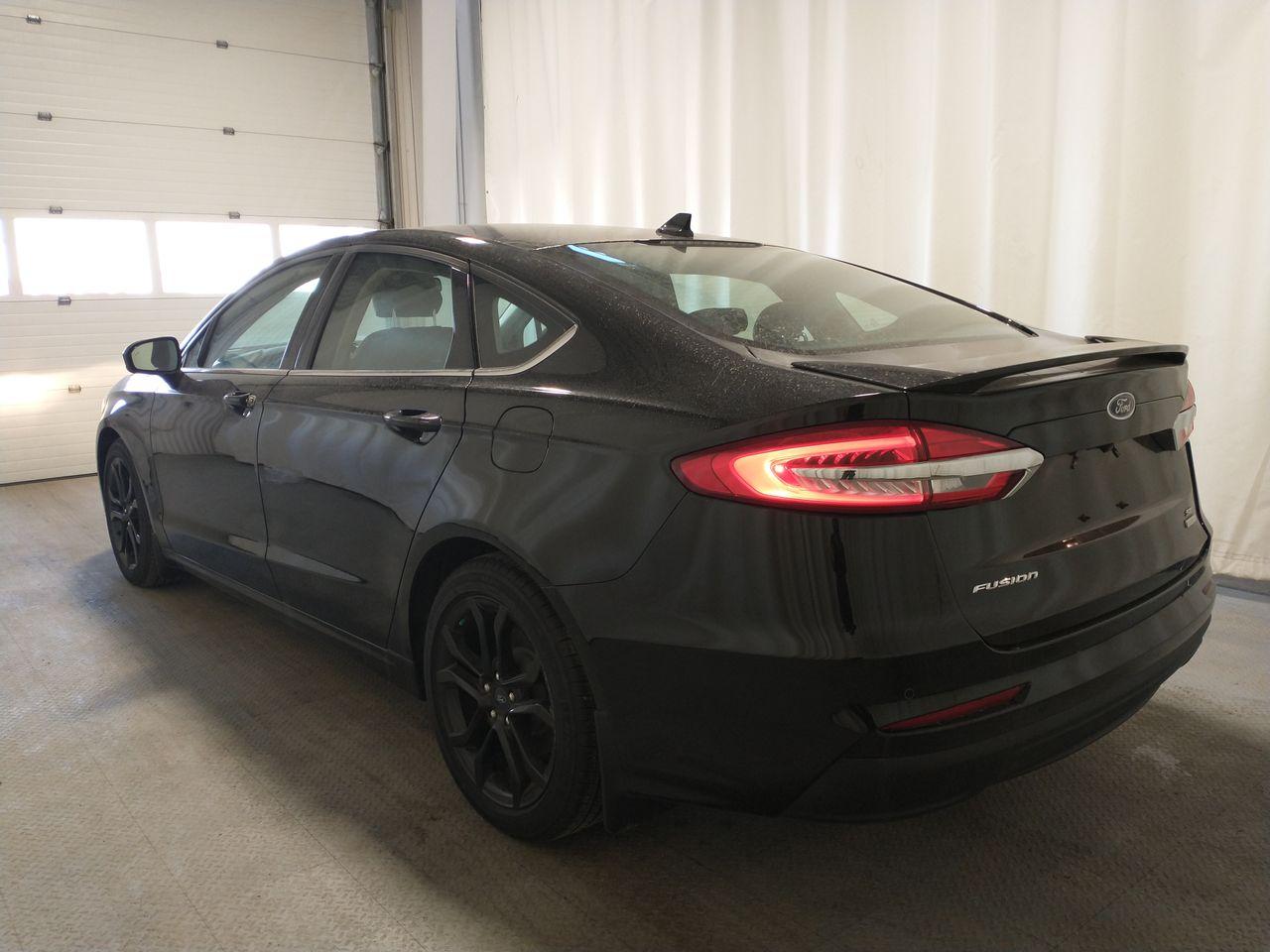 2020 Ford Fusion SE-4