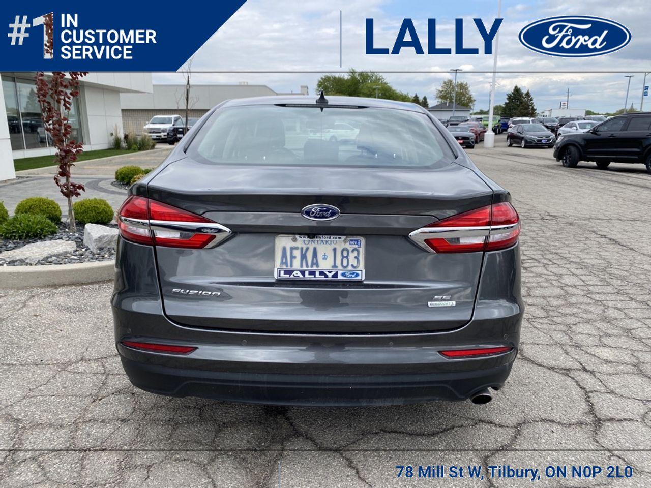2020 Ford Fusion SE-2