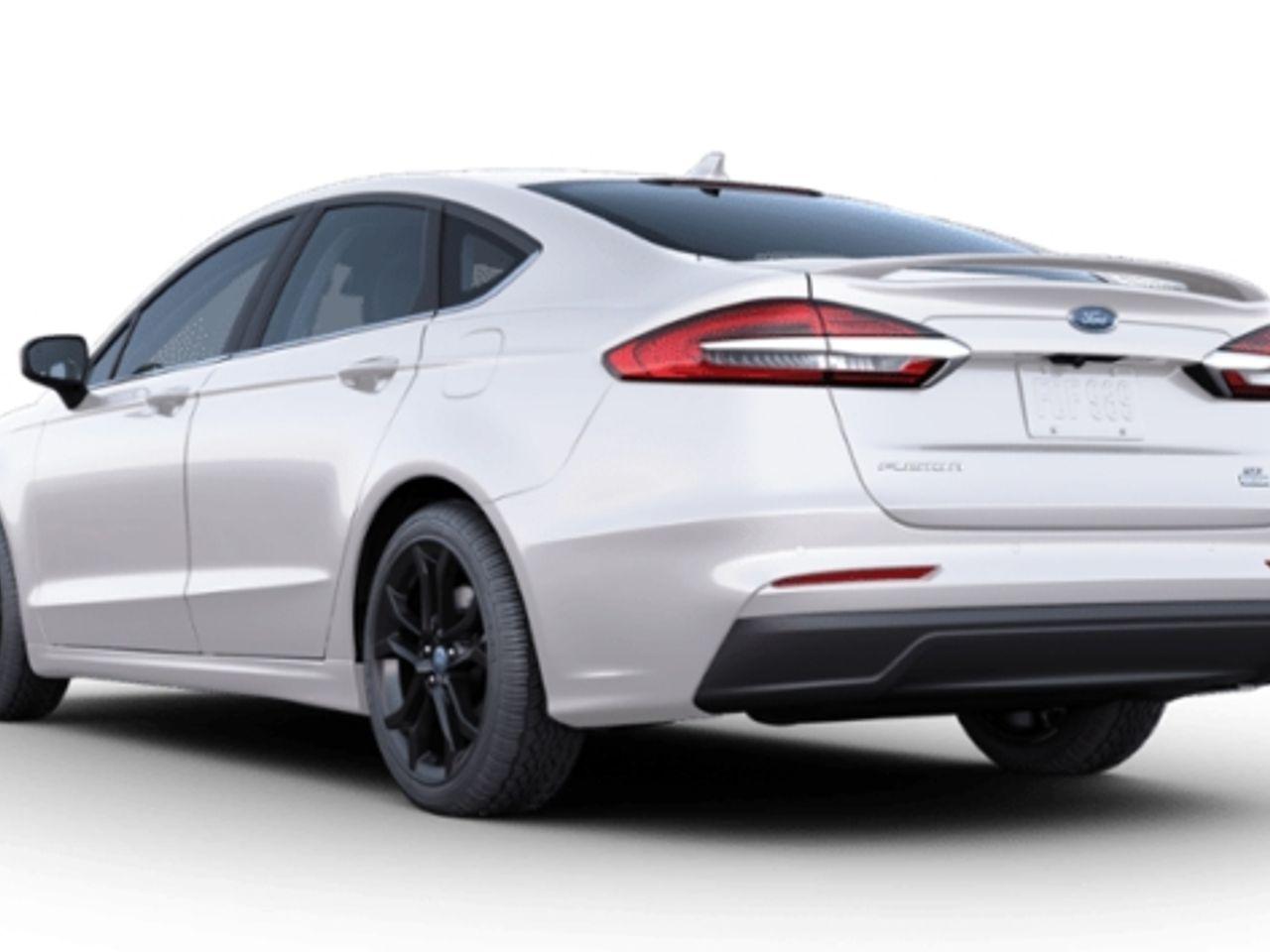 2020 Ford Fusion SE-2
