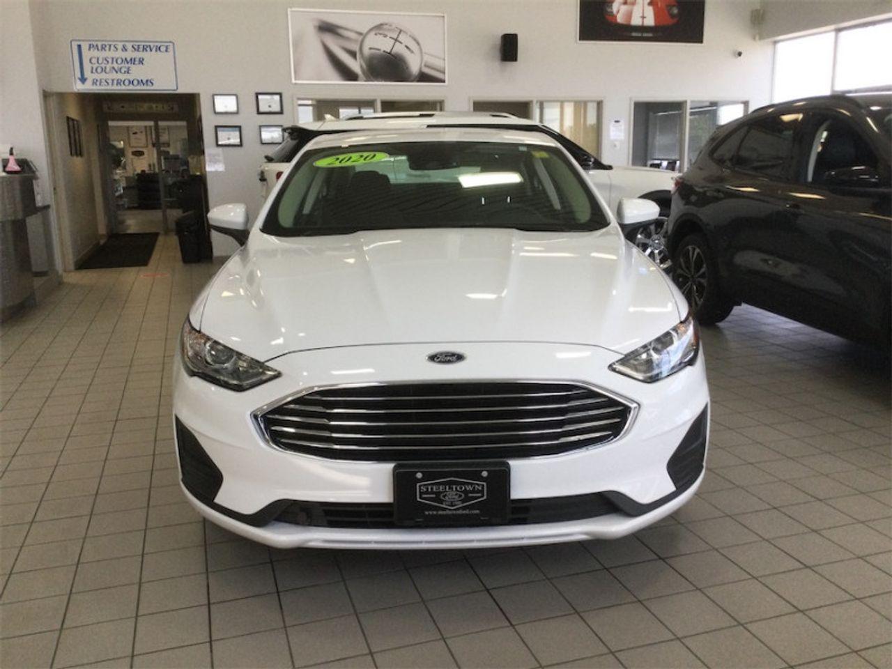 2020 Ford Fusion -1