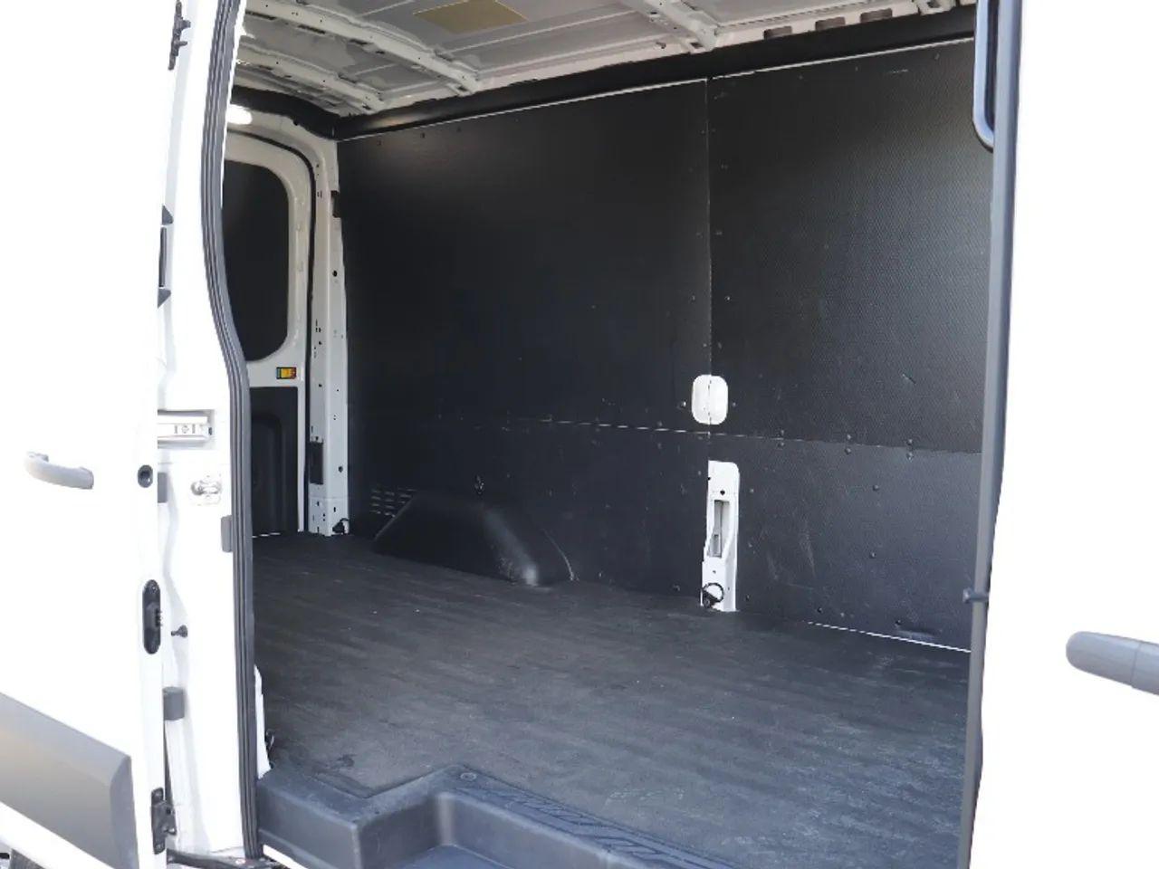 2020 Ford Transit -4