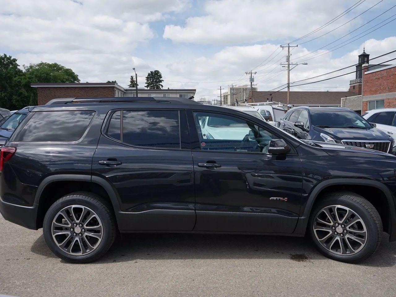 2020 GMC Acadia SLE2-3