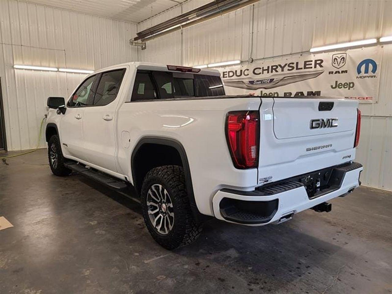 2020 GMC Sierra 1500 AT4-1
