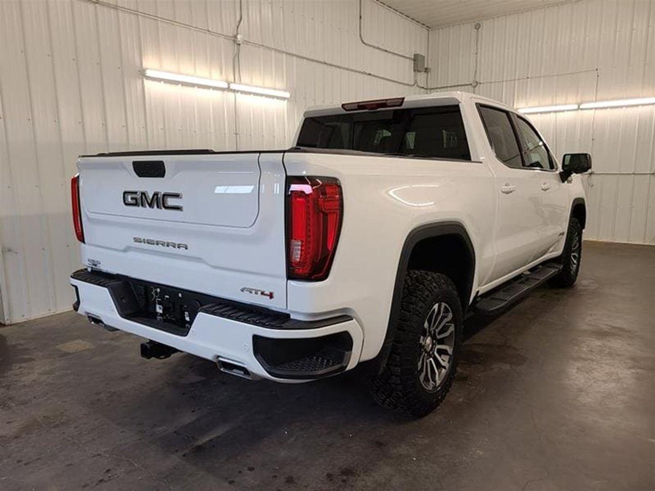 2020 GMC Sierra 1500 AT4-2