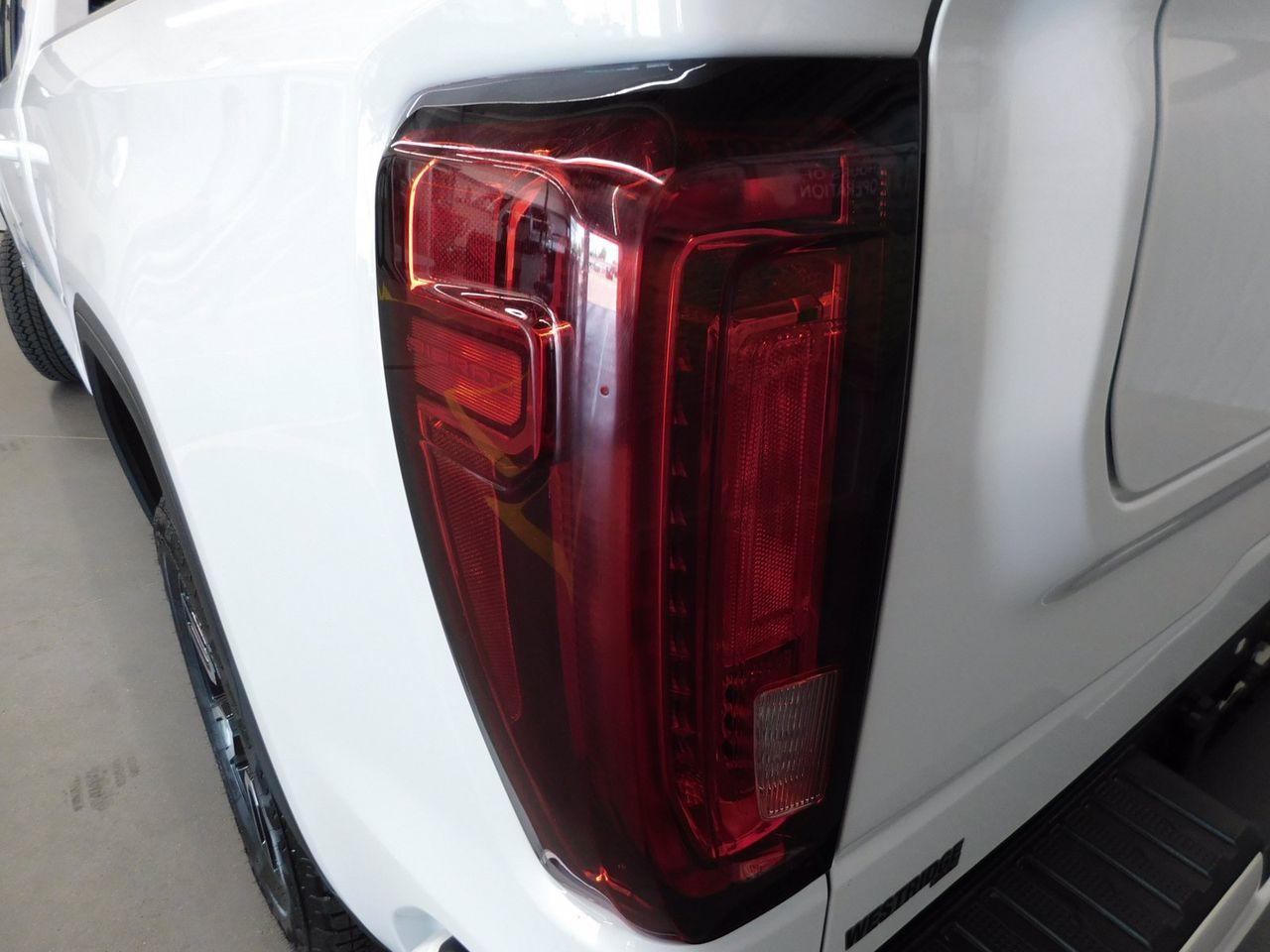 2020 GMC Sierra 1500 AT4-3